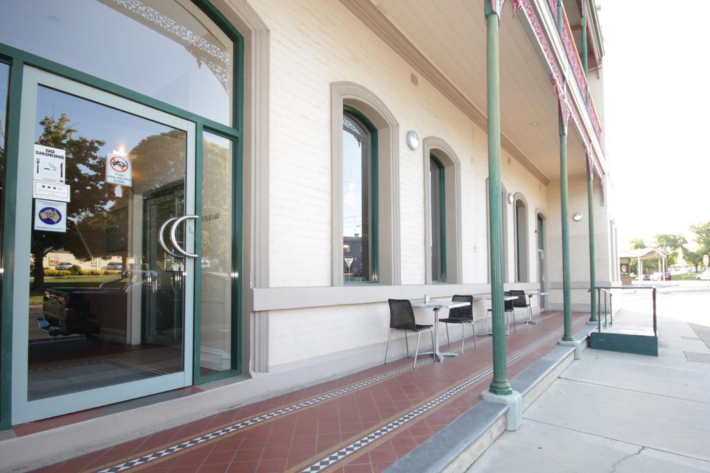 Mitchell River Tavern Bairnsdale Ngoại thất bức ảnh